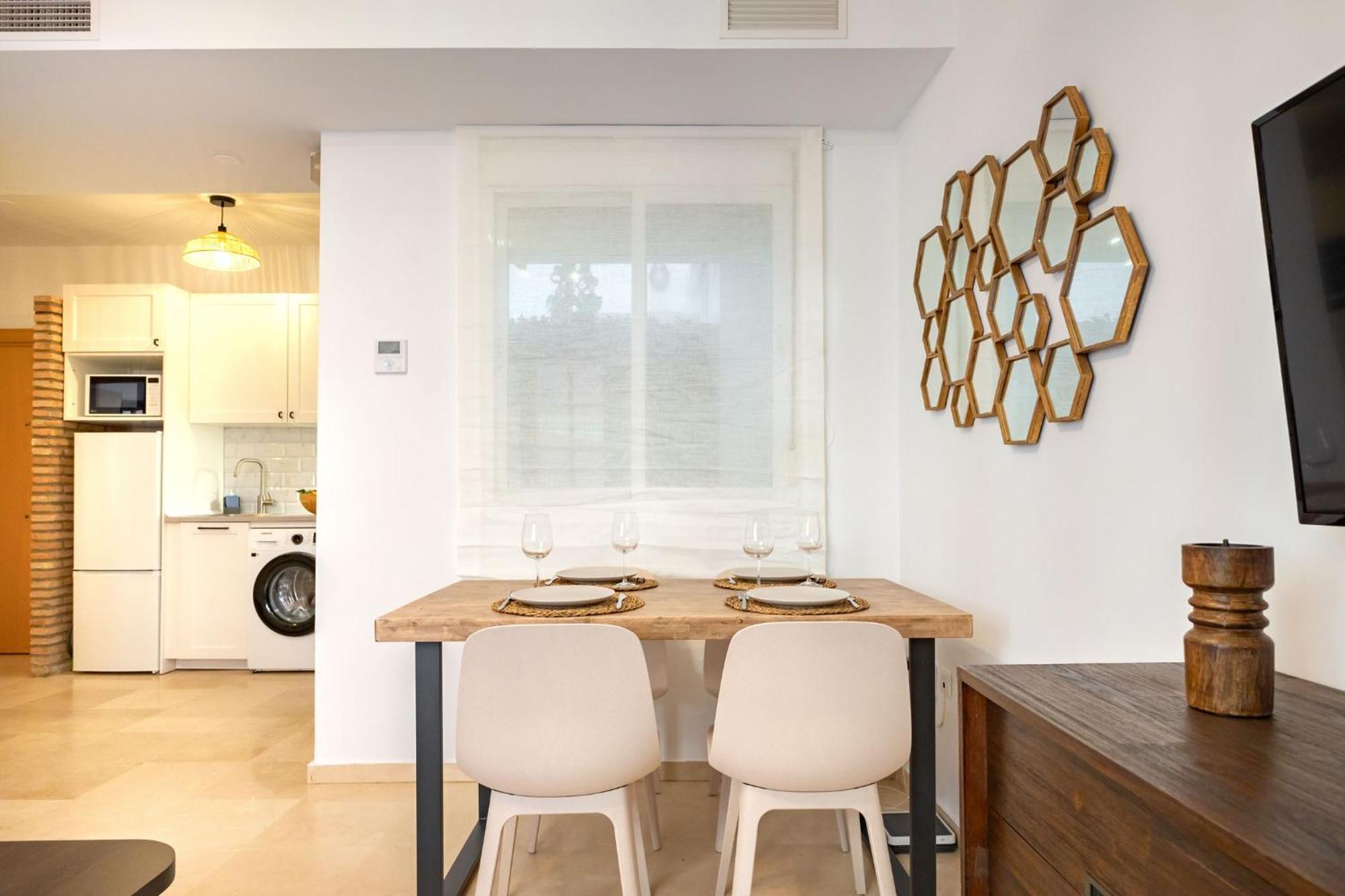 Charming 2 Bedroom Apartment At San Marcos Plaza By Ocityzen Sevilla Eksteriør bilde